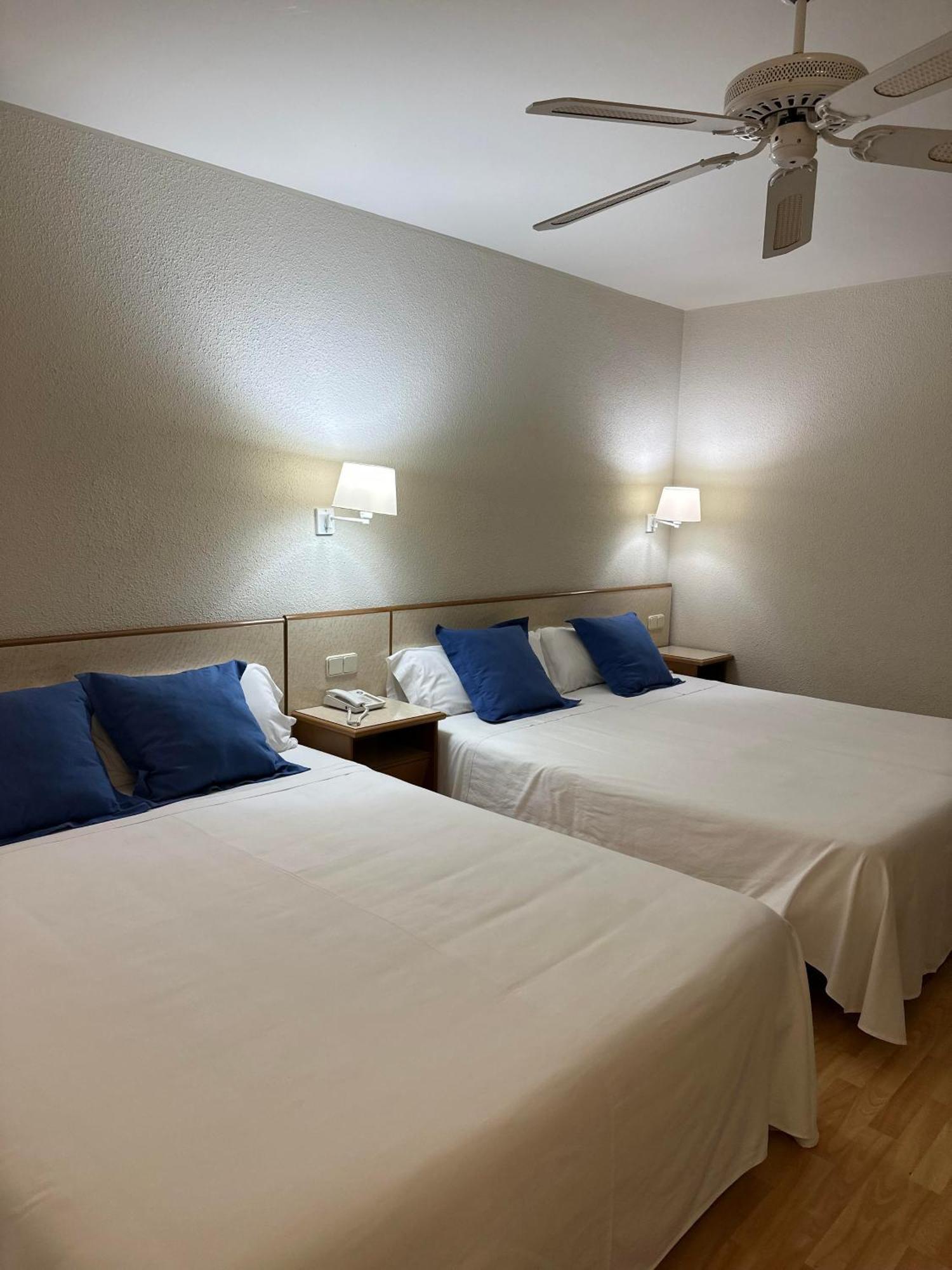 Hotel Balaguer Exterior photo